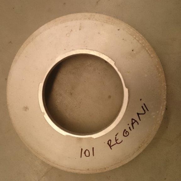 1018 mm Reggiani rotasyon şablonu başlığı, üzerinde ölçüsü ve makine markası yazılı